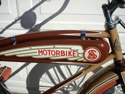 Vintage Schwinn bike_tan